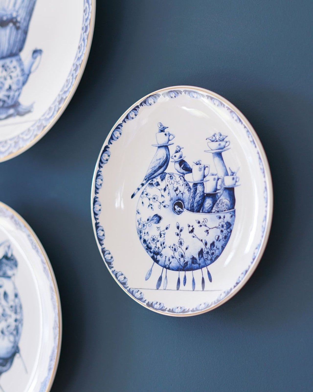 Heinen Delfts Blauw wandbord Redmer Hoekstra - Slak - Kavel 84