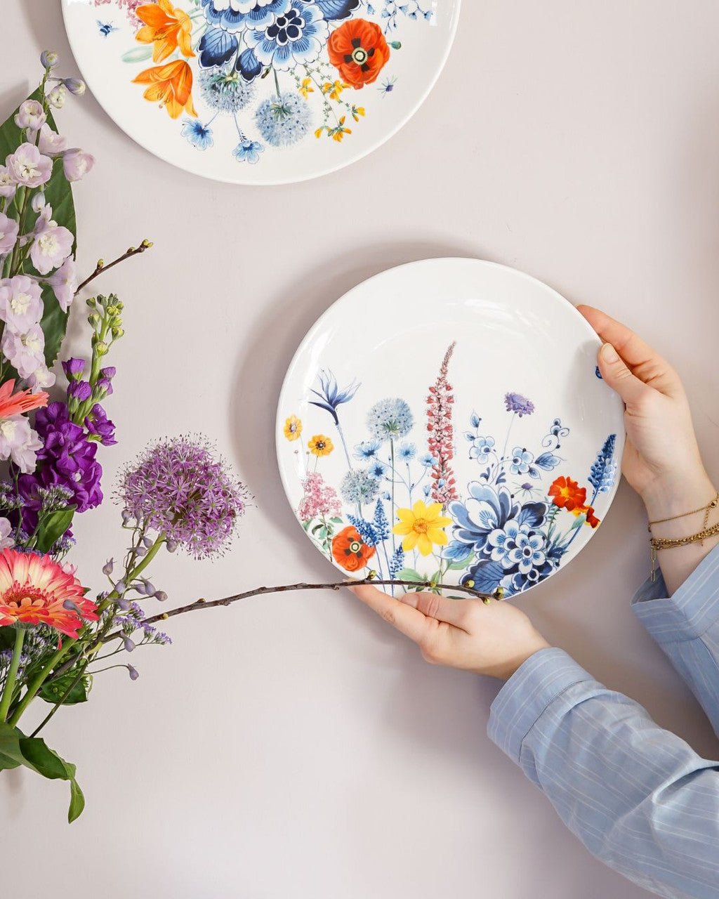 Heinen Delfts Blauw wandbord Wildbloemen - Kavel 84