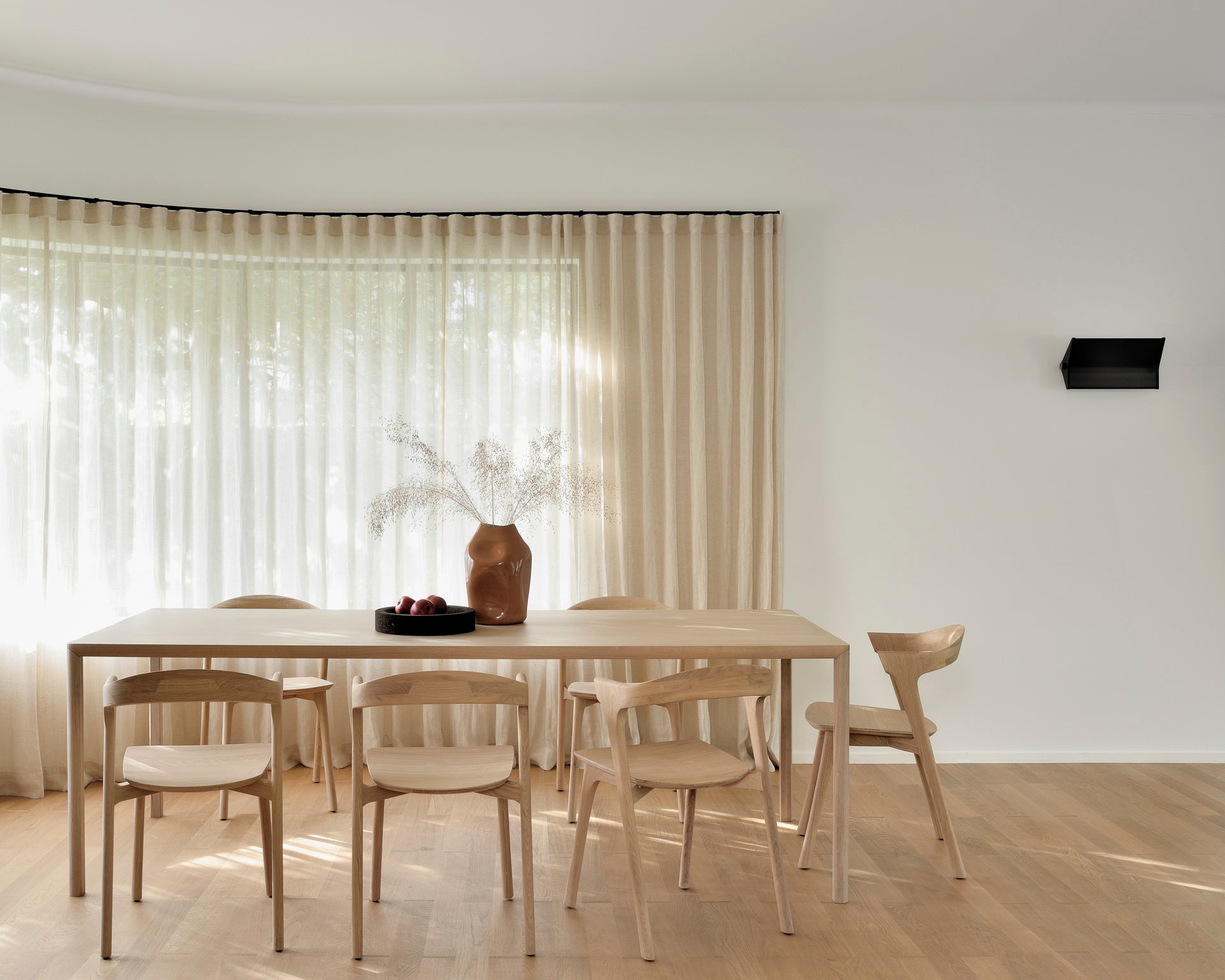 ethnicraft air eettafel