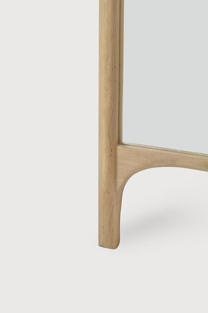 Ethnicraft PI staande spiegel