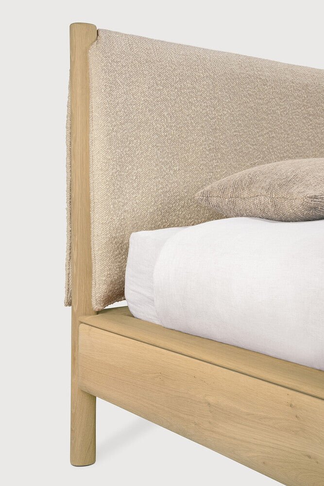 Ethnicraft PI bed - Kavel 84