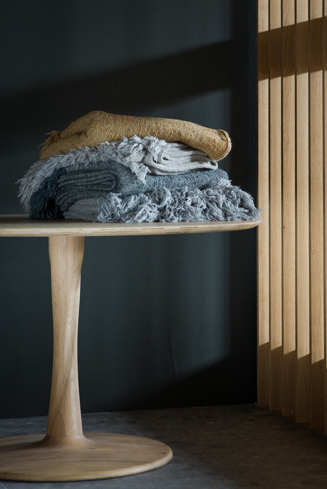 Ethnicraft Eettafel Torsion rond