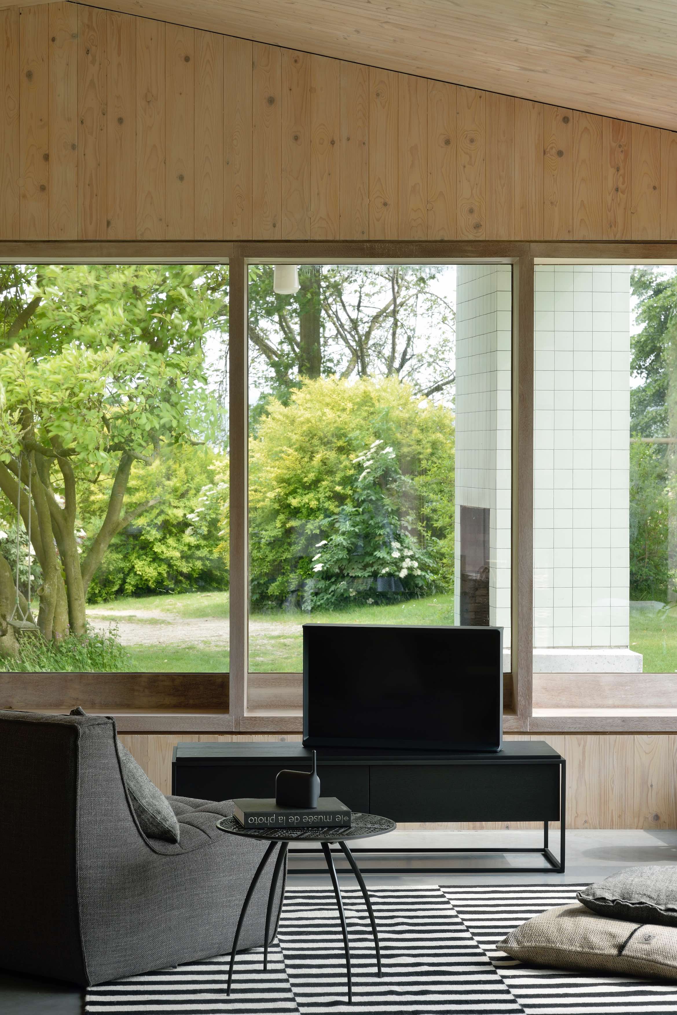 Ethnicraft Monolit TV-meubel Zwart