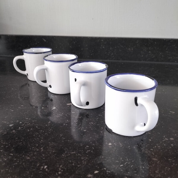 Goods jailhouse cups vier.