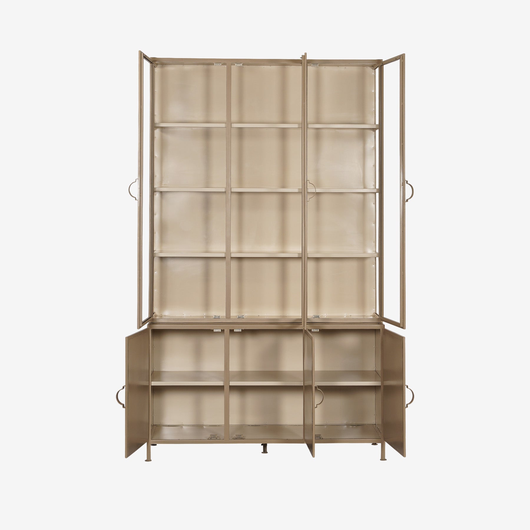 New Routz vitrinekast Detroit L in de kleur cappuccino, met open deuren