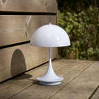 Louis Poulsen Panthella 160 draagbare tafellamp