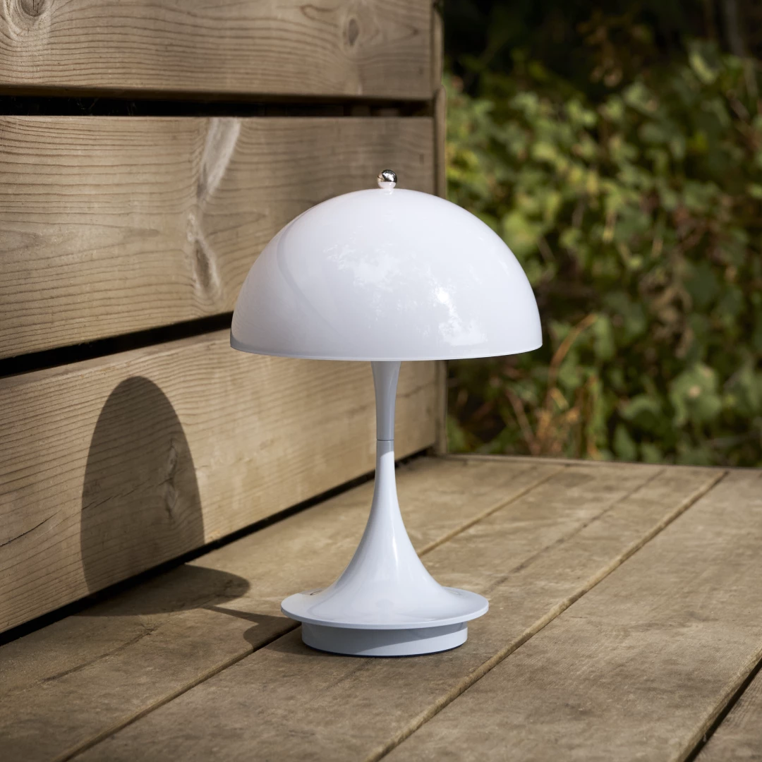 Louis Poulsen Panthella 160 draagbare tafellamp