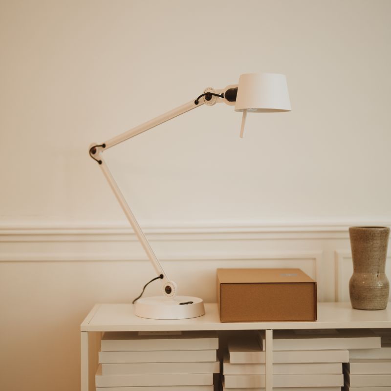 Tonone Bolt Desk 2 arm foot bureaulamp