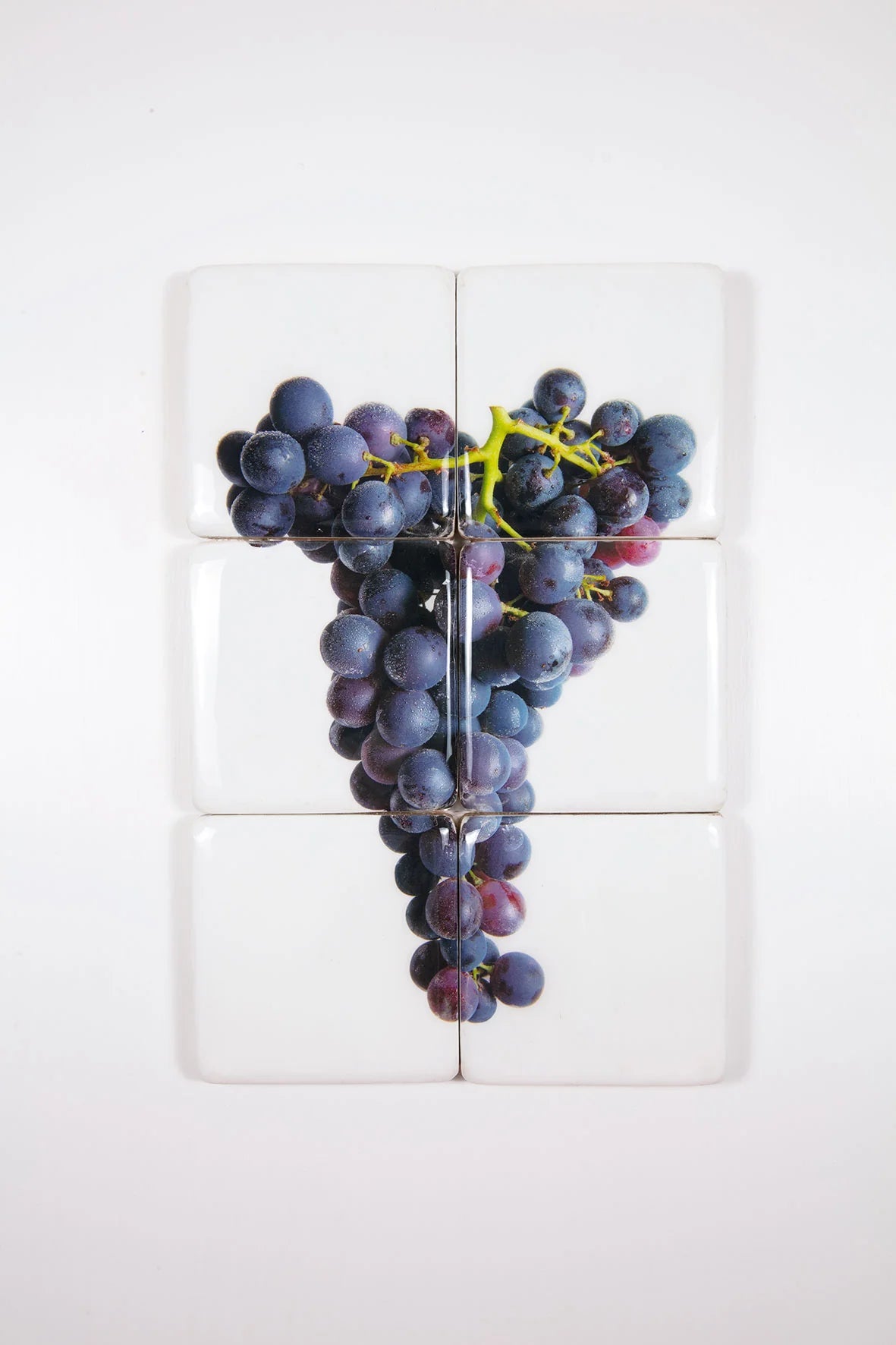 StigerWoods wooden tile Blue Italian Grapes