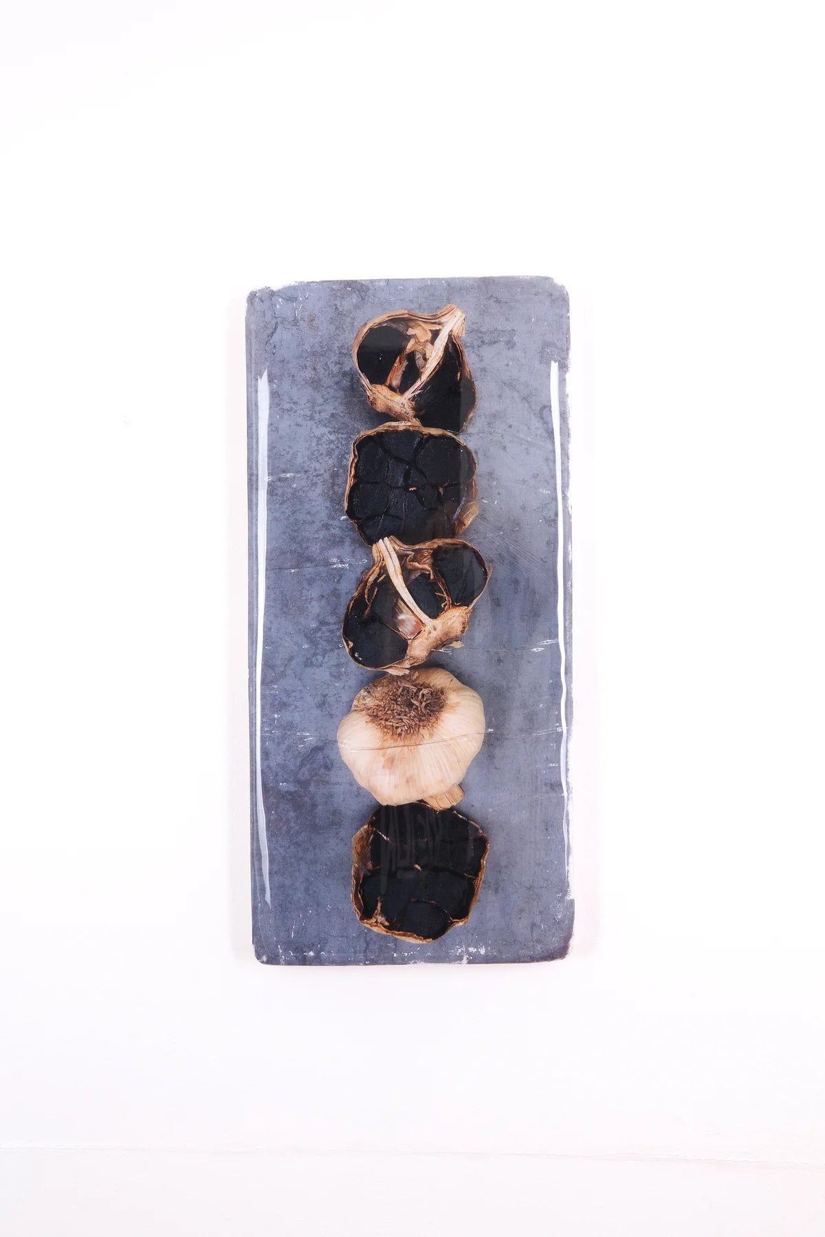 StigerWoods wooden tile Five Black Garlic