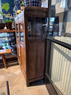 Houten vintage vitrinekast | Showroom Sale