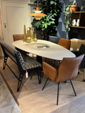 Eettafel kiezel