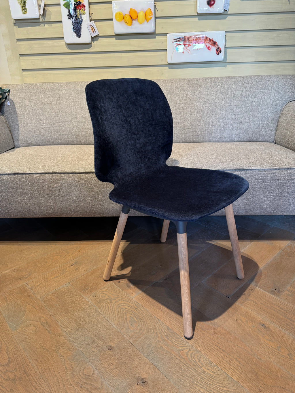 EYYE Curv stoel | Showroom Sale
