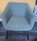 kavel 84 fauteuil Lisa vooraanzicht