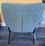 kavel 84 fauteuil Lisa achteraanzicht