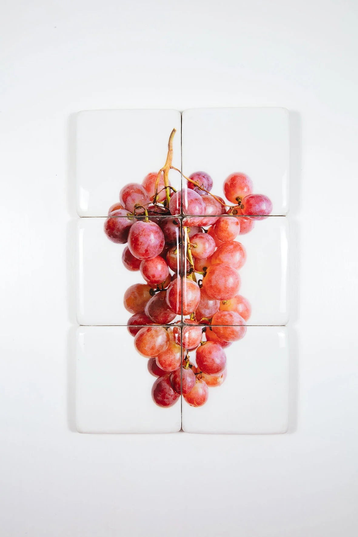 StigerWoods wooden tile Red Italian Grapes