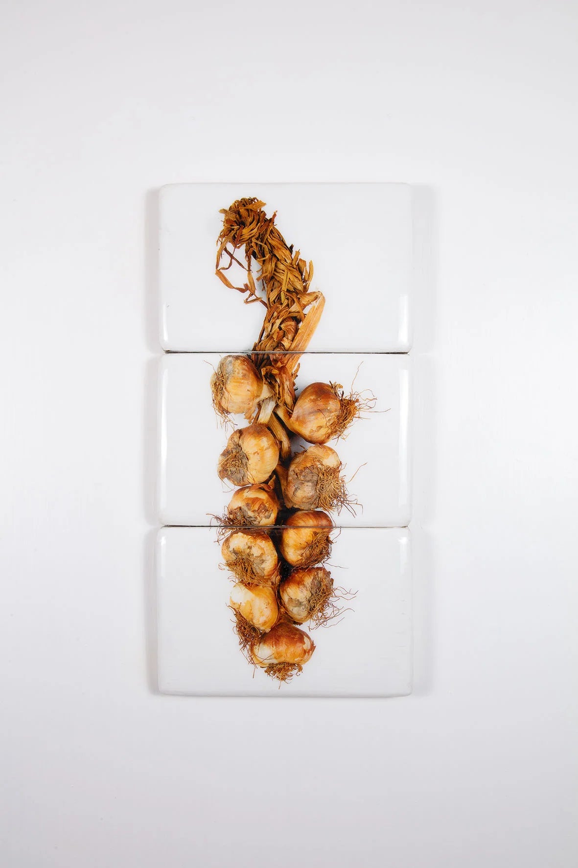 StigerWoods wooden tile Smoked Garlic String