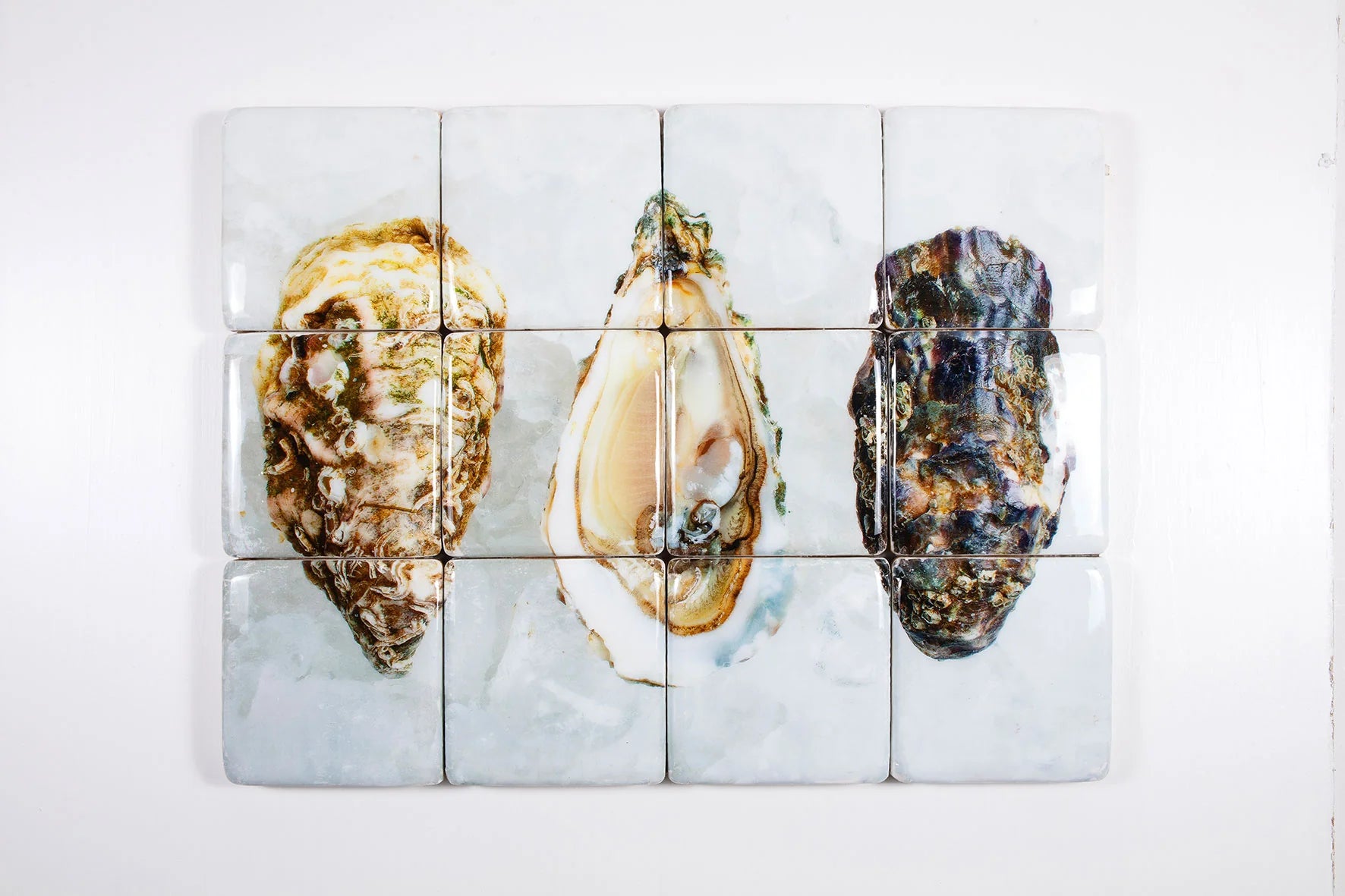 StigerWoods wooden tile Three Oysters