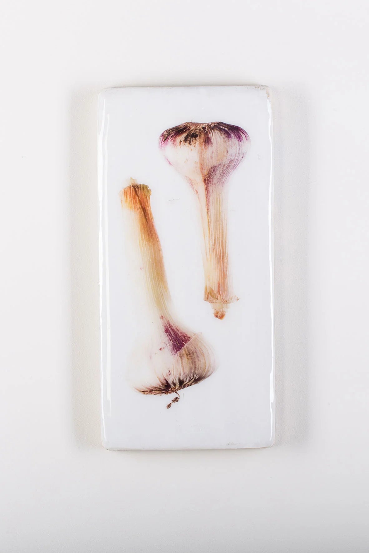 StigerWoods wooden tile Two Garlic