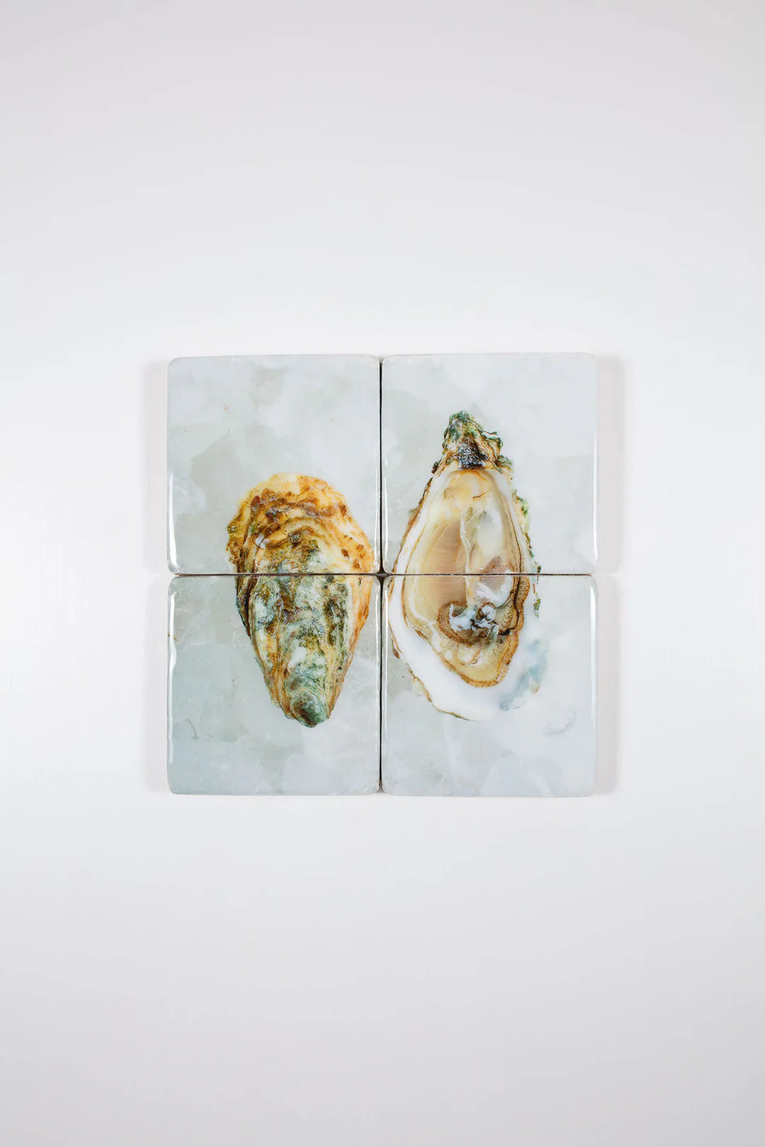 StigerWoods wooden tile Two Oysters