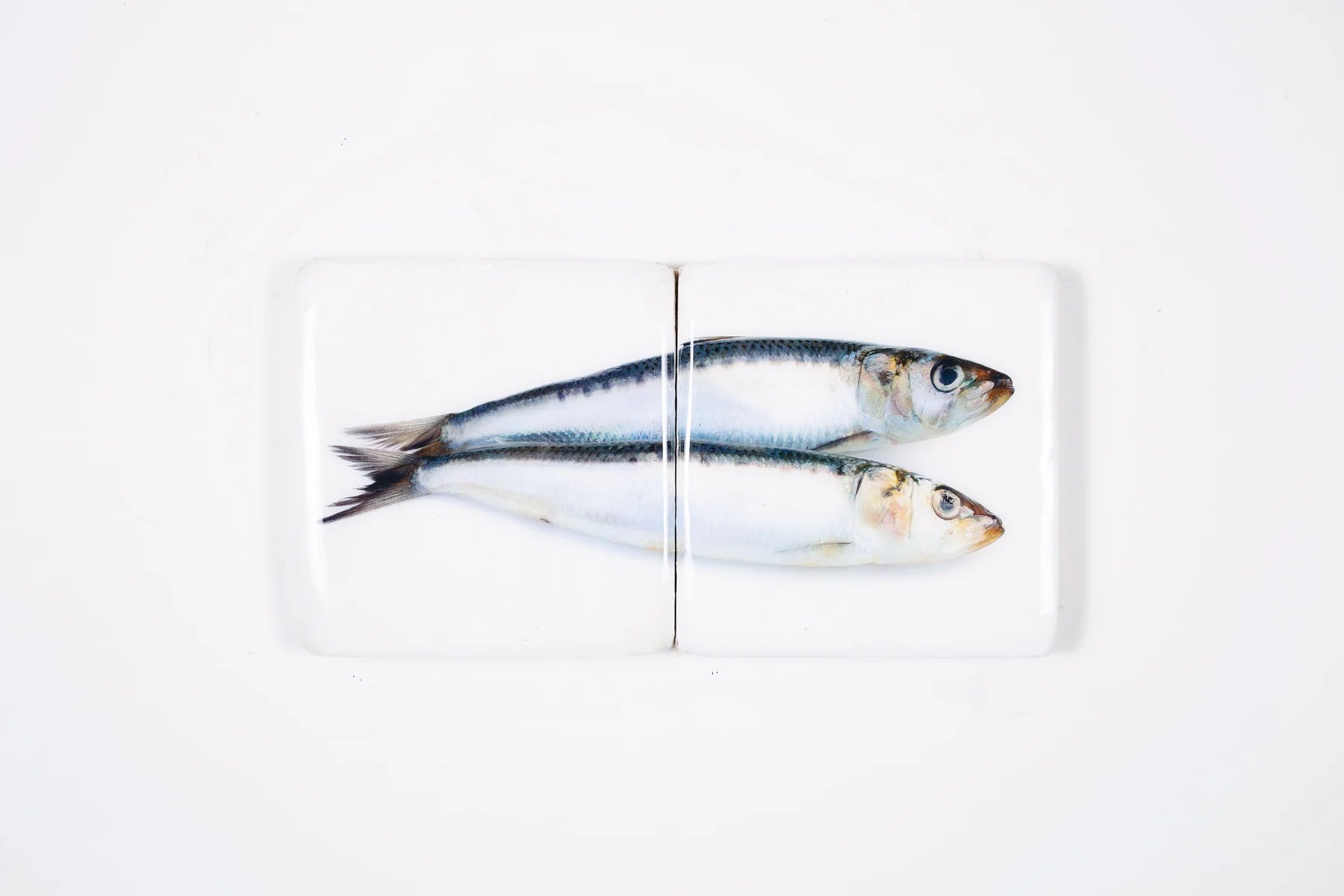 StigerWoods wooden tile Two Sardines