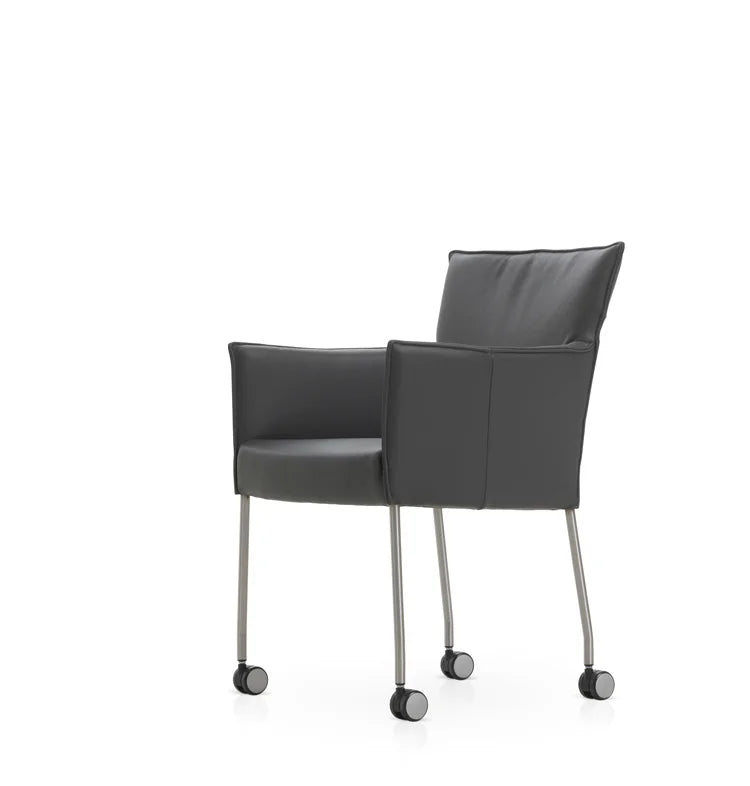 Design On Stock stoel Amra | Showroom Sale