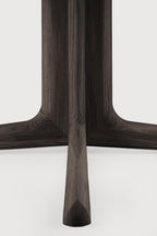 ethnicraft corto eettafel close up bruin onderstel