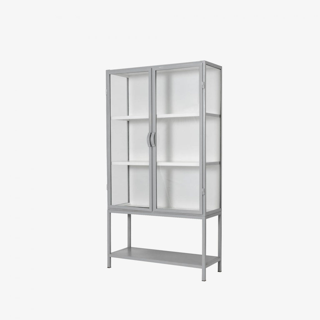 new routz vitrinekast oakland