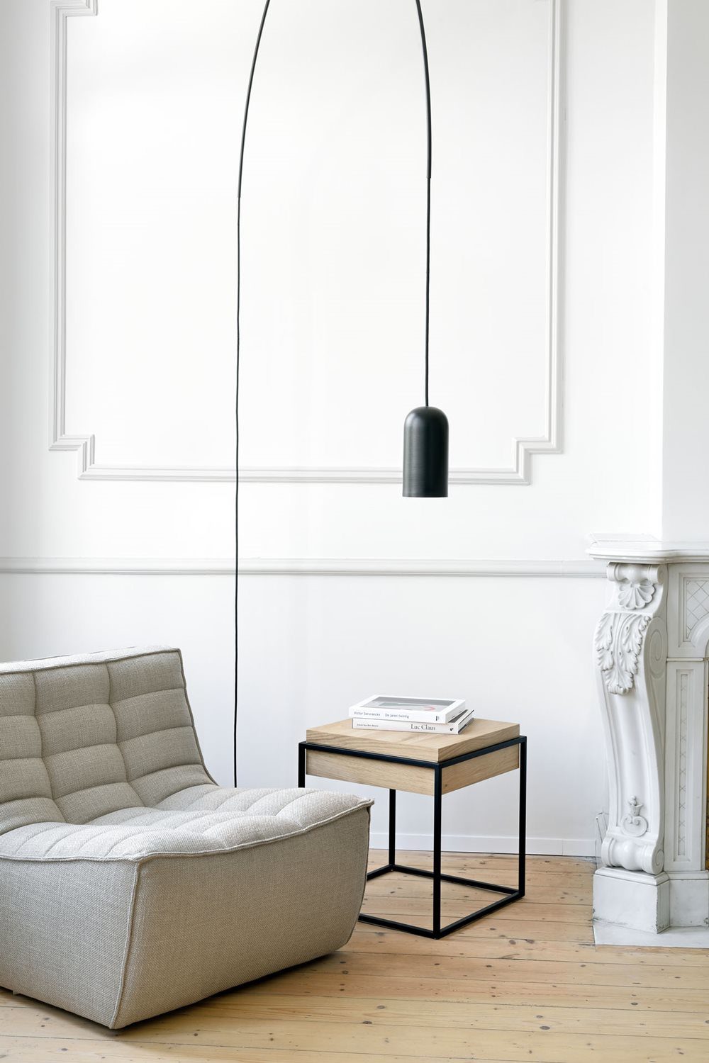 Ethnicraft Bijzettafel Monolit S