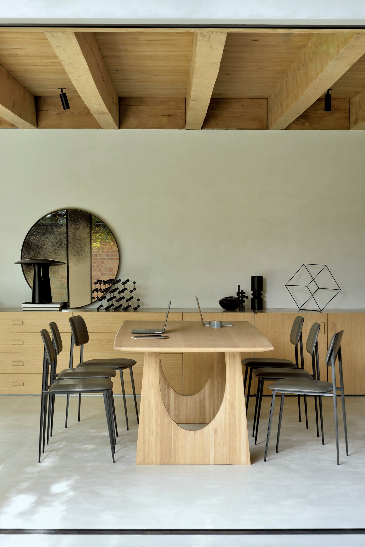 Ethnicraft Eettafel Geometric