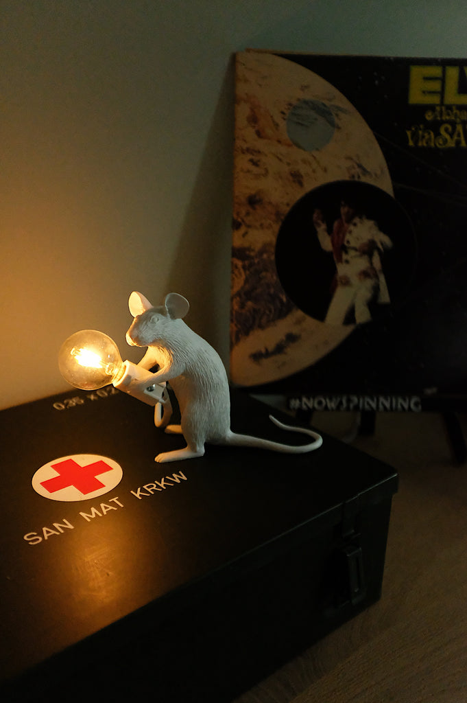 Seletti mouselamp zittend wit
