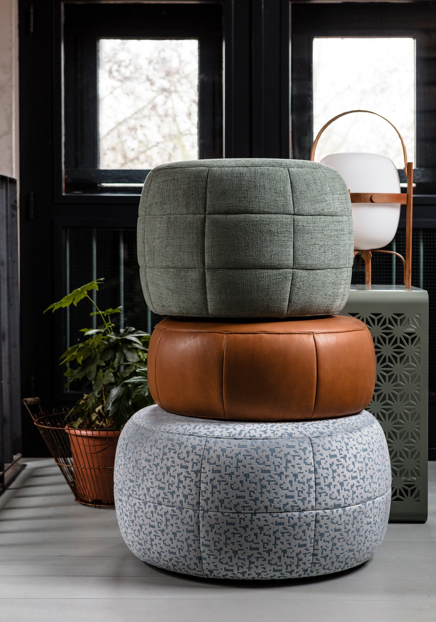 Design on Stock Barrell poef/kruk