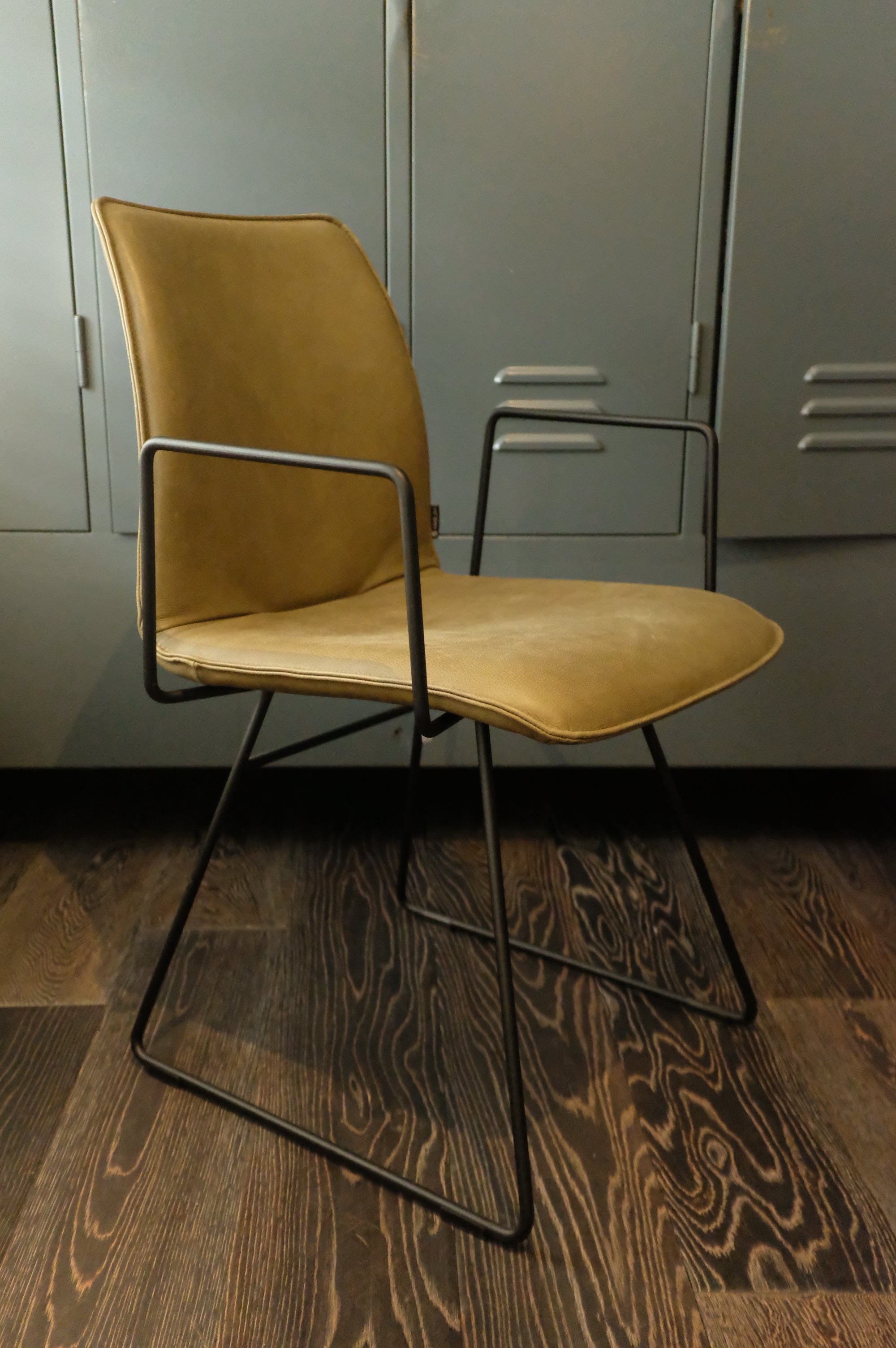 Stoel Myro Olive Grey