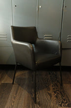 Kavel 84 stoel Dora