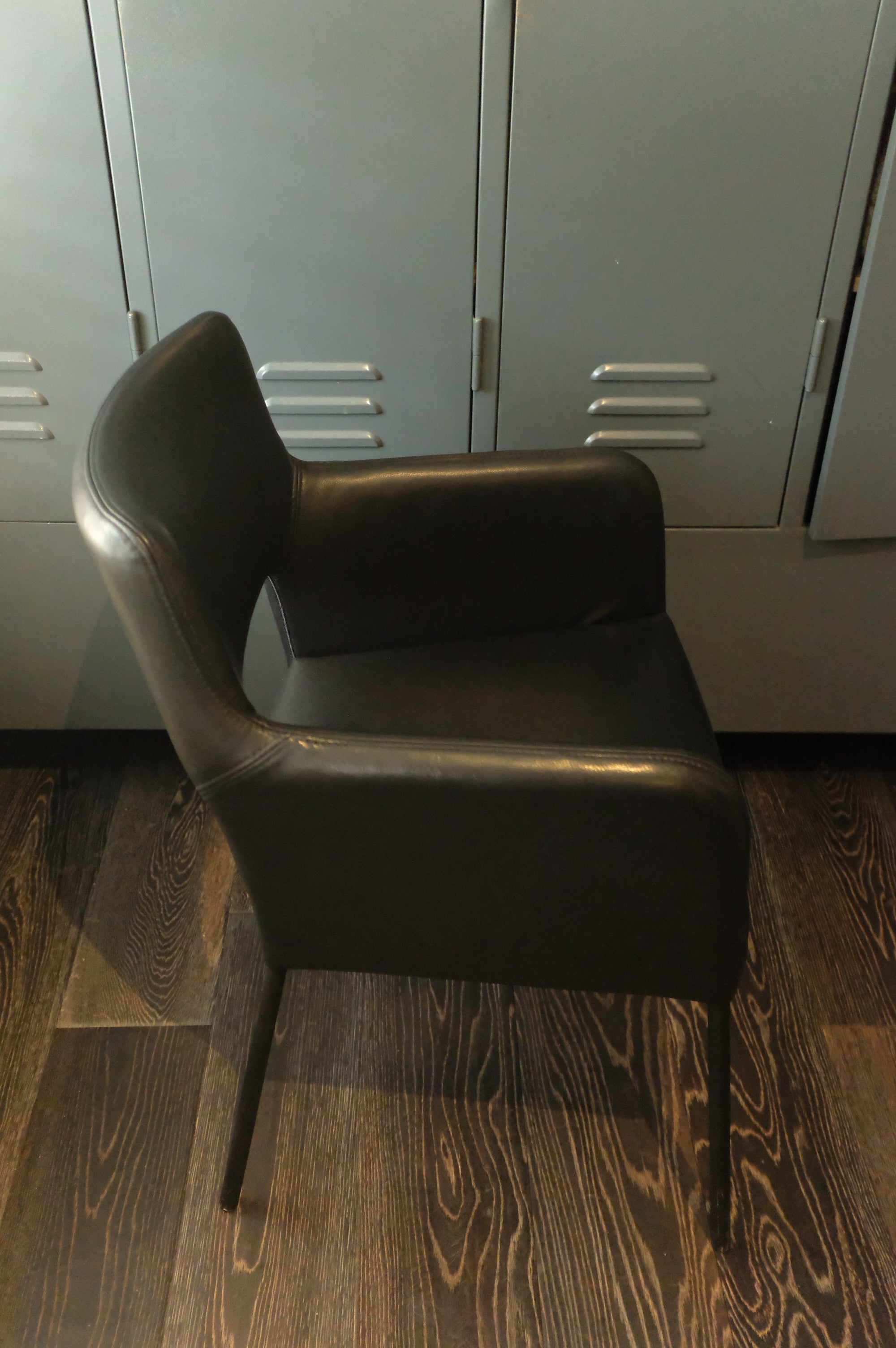 Kavel 84 stoel Dora