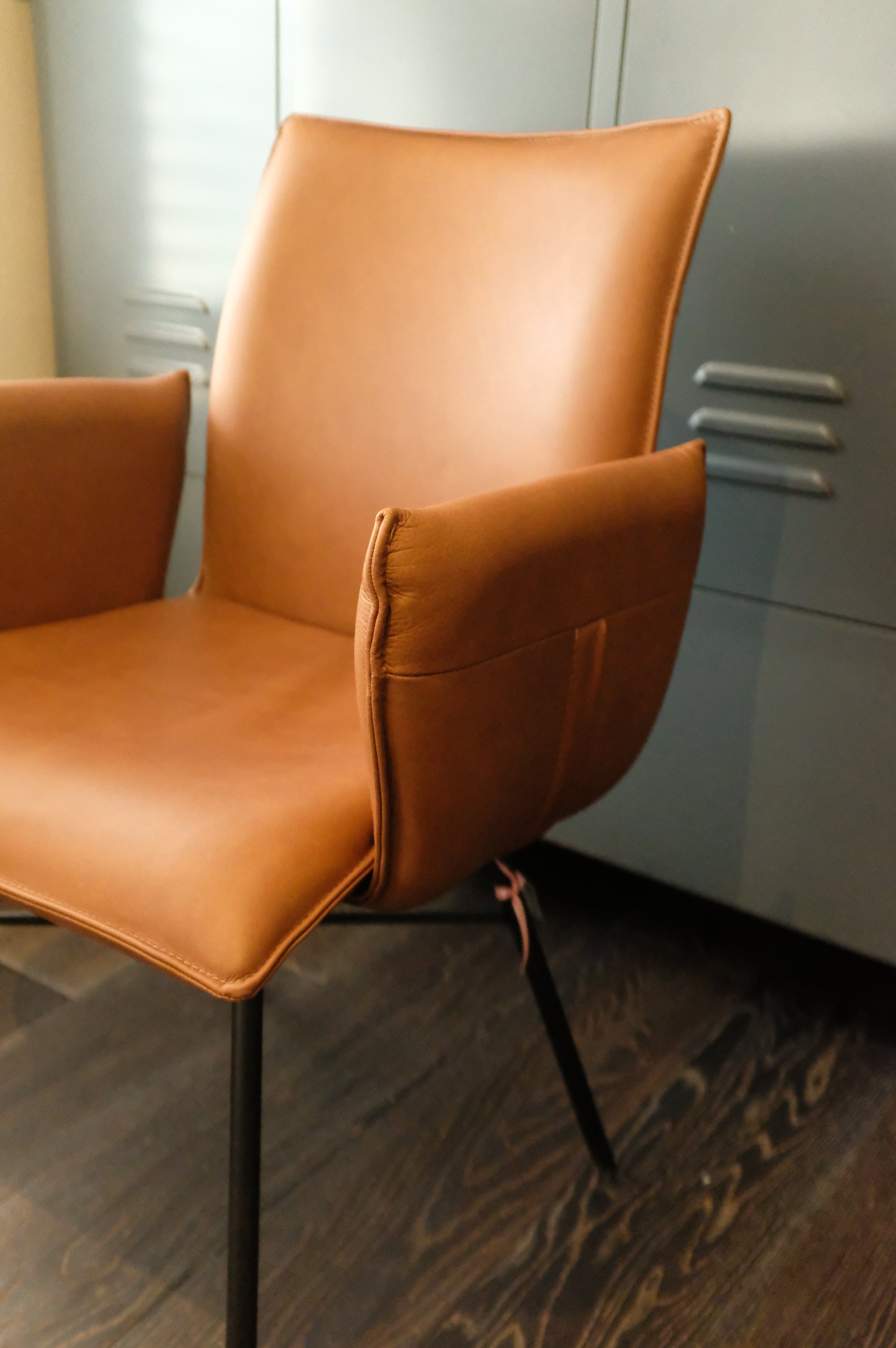 Kavel 84 stoel Lillo