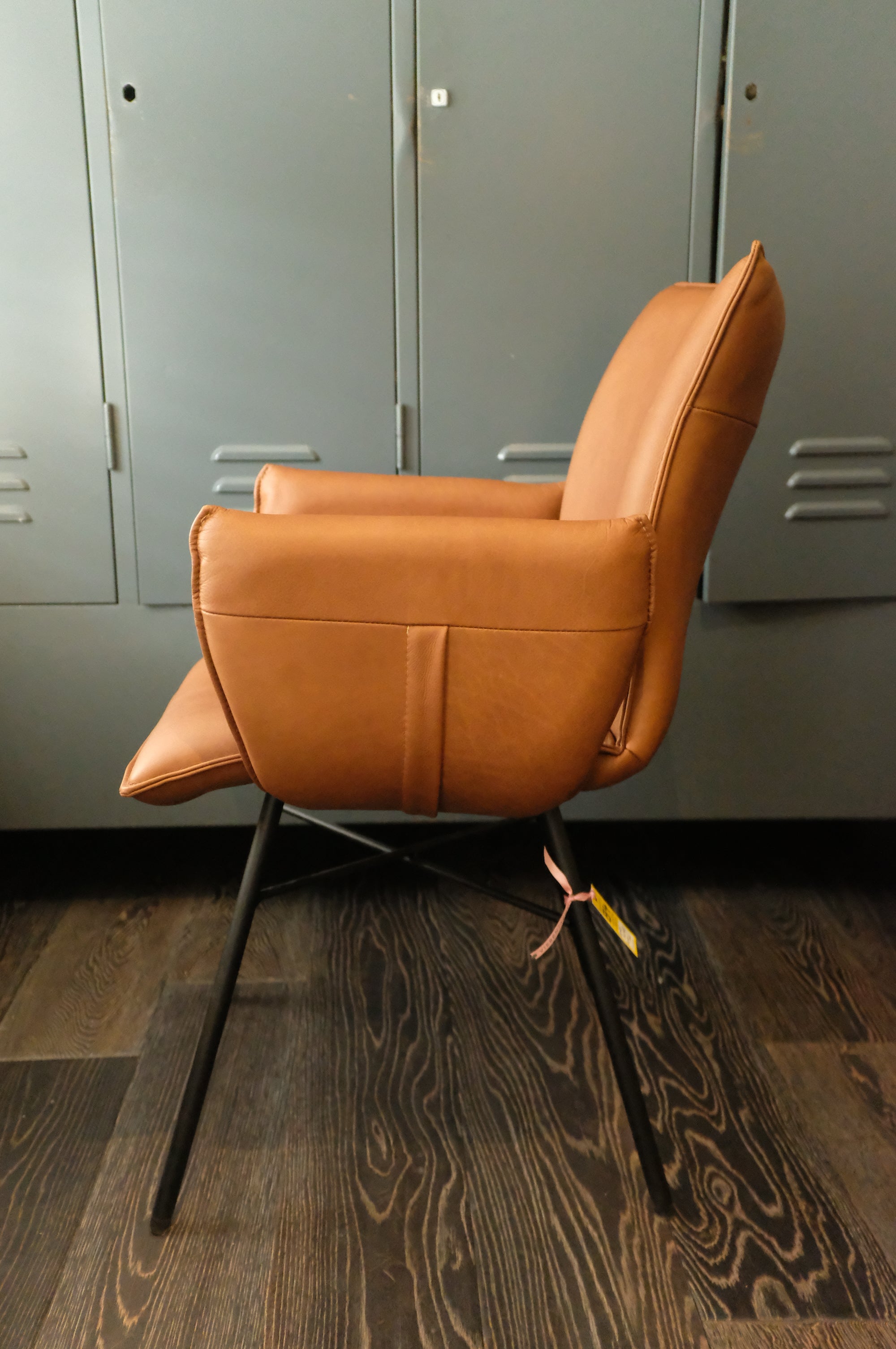 Kavel 84 stoel Lillo