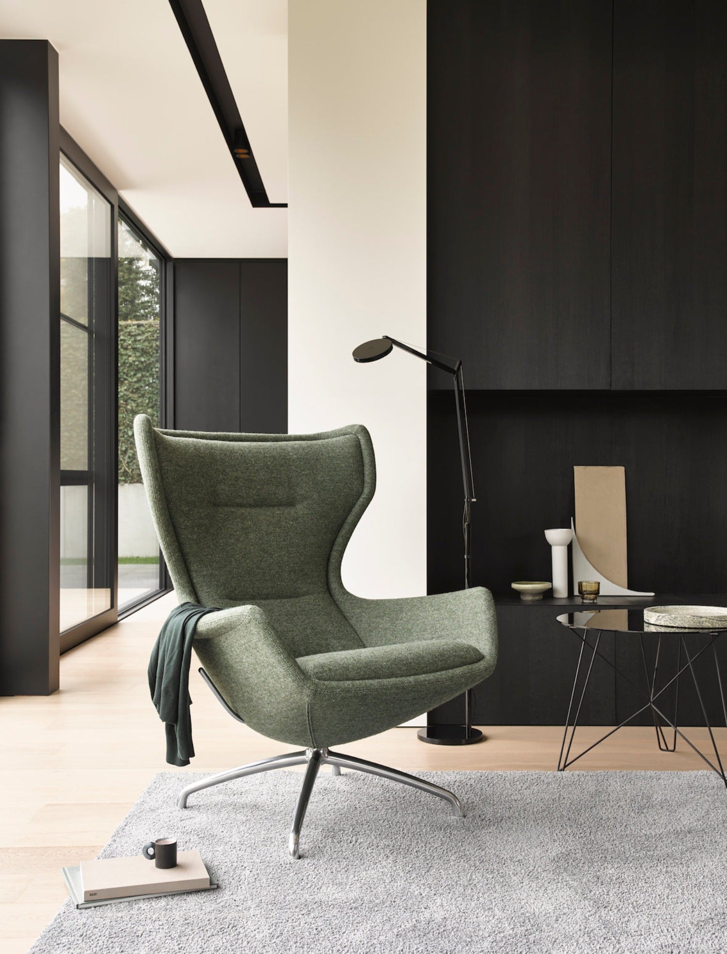 Eyye fauteuil Puuro