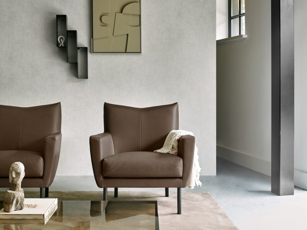 Design on Stock Toma fauteuil