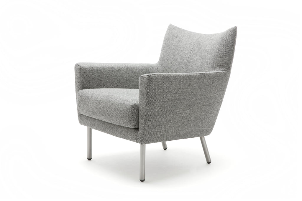 Design on Stock Toma fauteuil