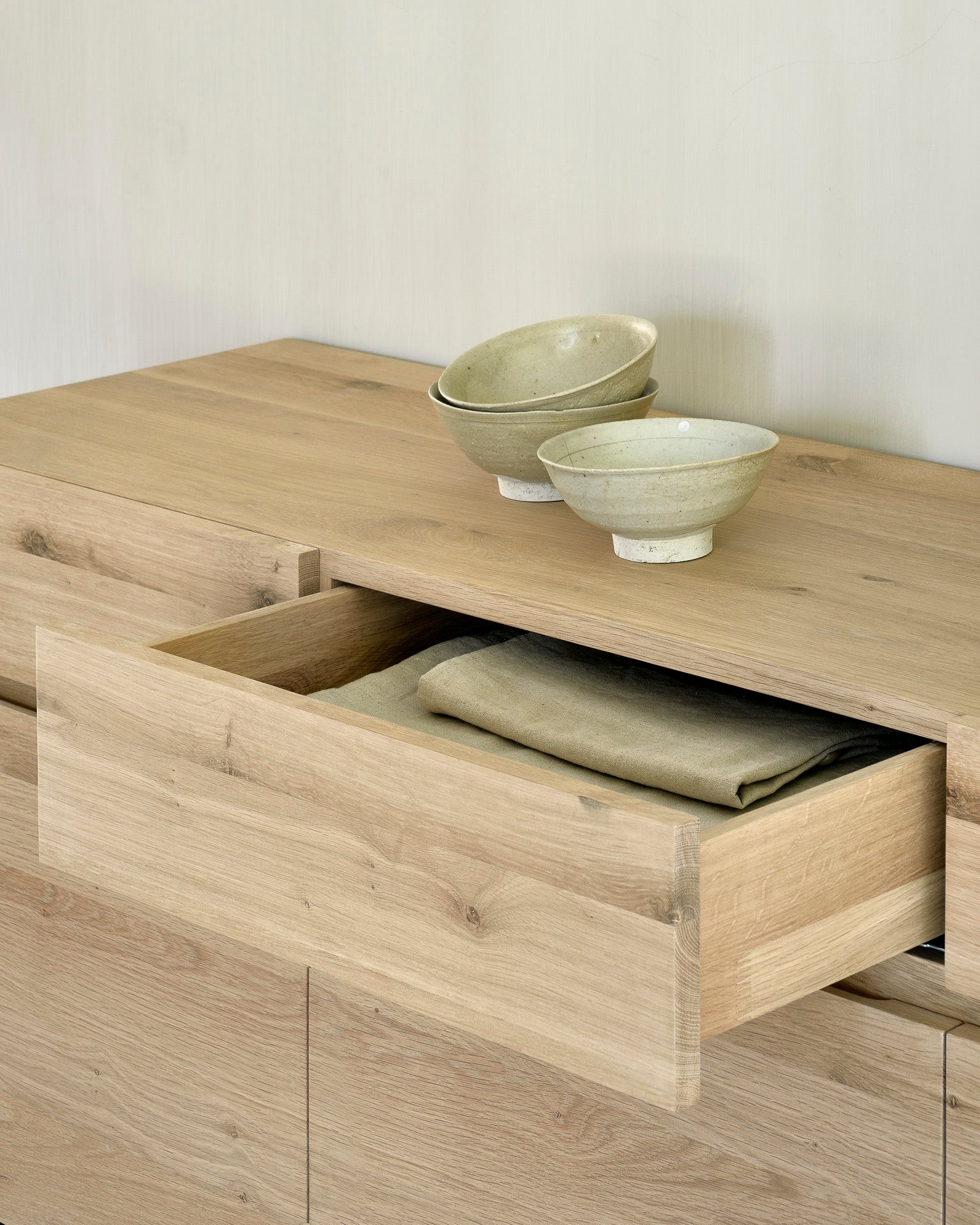 Ligna-dressoir-ethnicraft-eikenhout-kavel84