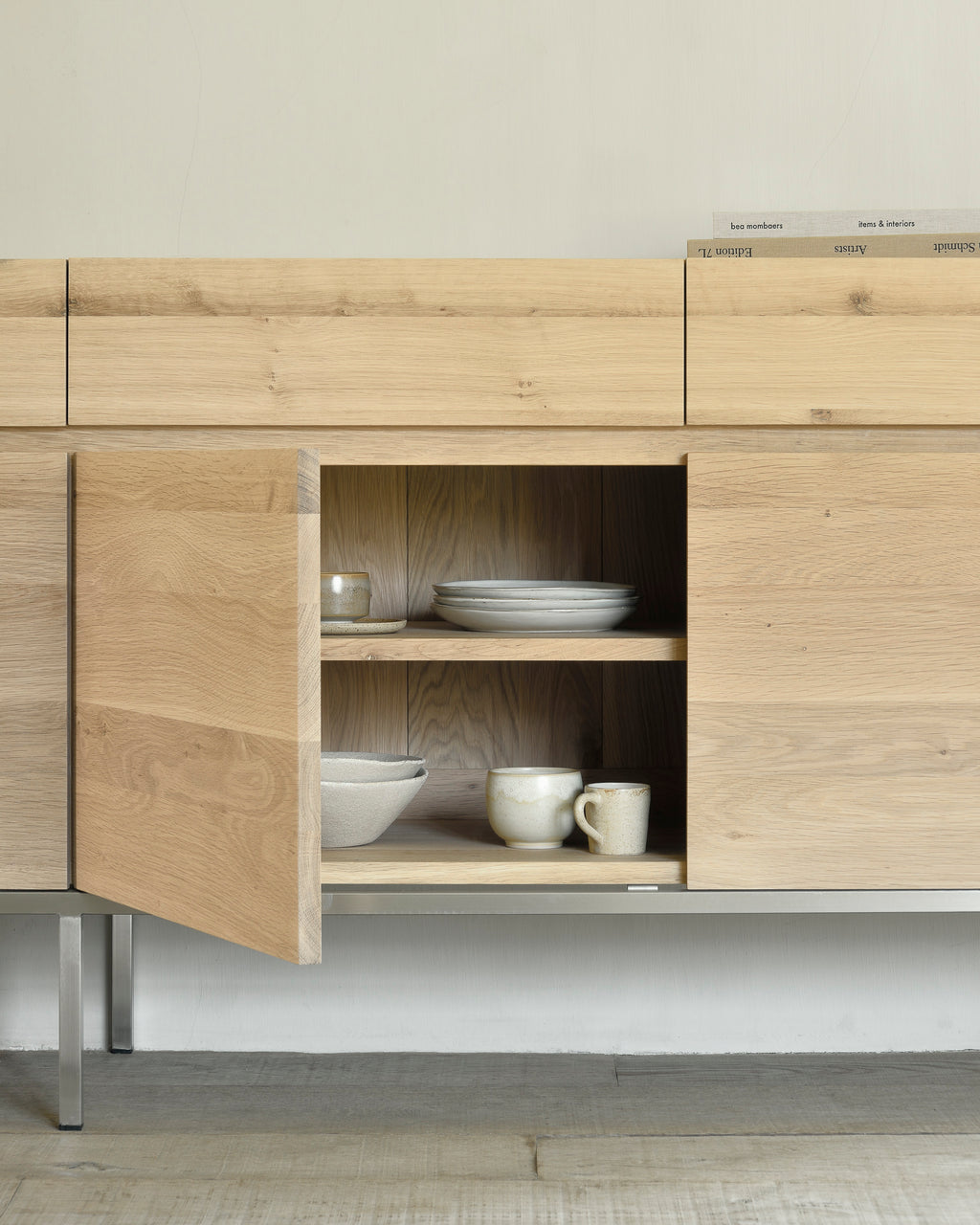 Ligna-dressoir-ethnicraft-eikenhout-kavel84