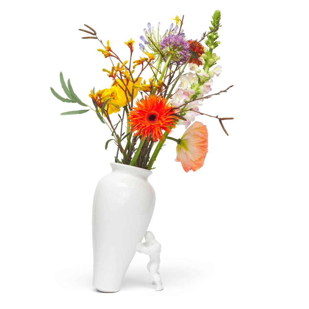 Jasmin Djerzic Held Vaas S wit.