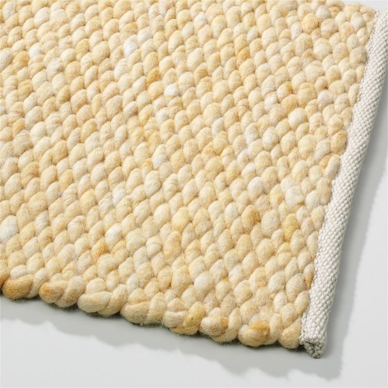 Perletta vloerkleed Limone in de kleur Gold 422.