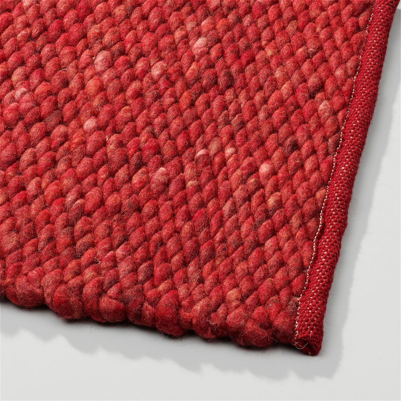 Perletta vloerkleed Limone in de kleur Ruby 010.