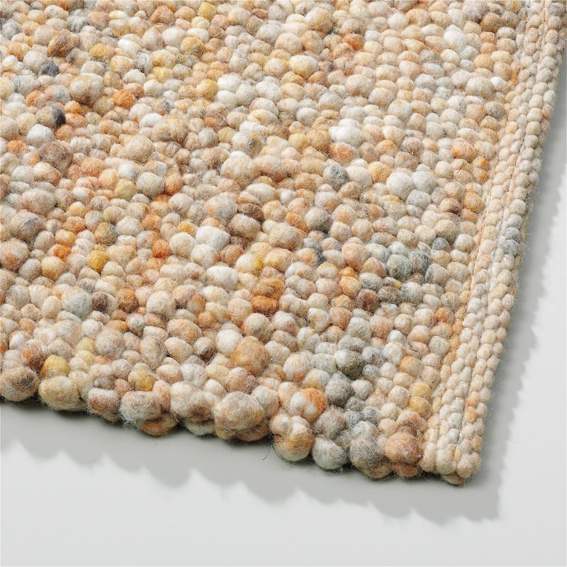 Perletta vloerkleed Pebbles in de kleur Honey 423.