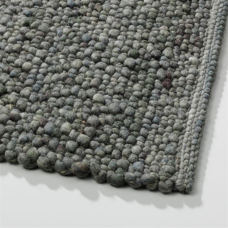 Perletta vloerkleed Pebbles in de kleur Olive 448.