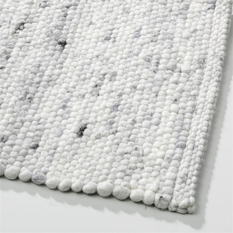 Perletta vloerkleed Salsa in de kleur Snow 430.