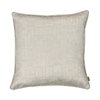 Raaf sierkussen Packman crème 50 x 50 centimeter.