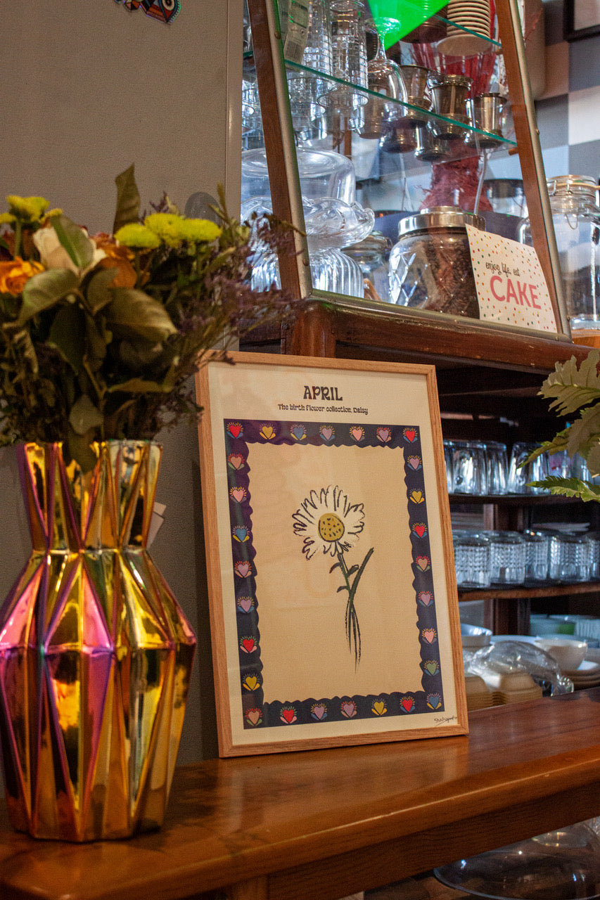 Studiogup Birth Flower poster - April sfeerbeeld